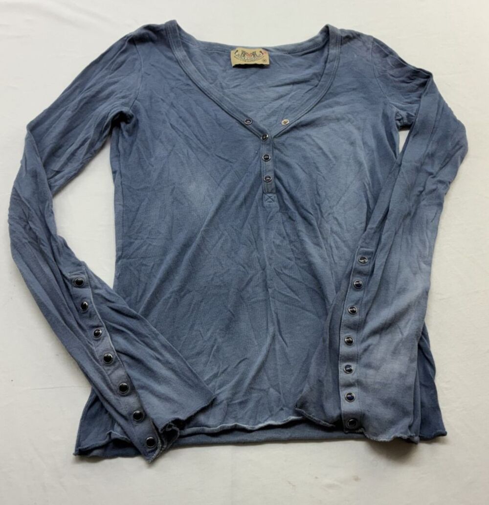 Y2k Fairy Grunge Juicy Couture V-Neck Henley with Rhinestone Button Top Sz M